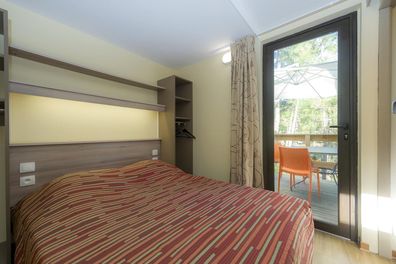 Vtf Les Oyats Sylvadoures Hotel Maubuisson Ngoại thất bức ảnh
