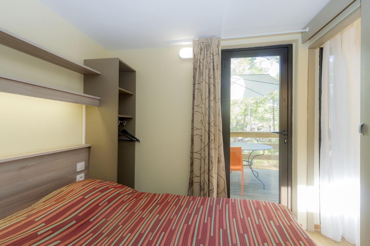 Vtf Les Oyats Sylvadoures Hotel Maubuisson Ngoại thất bức ảnh