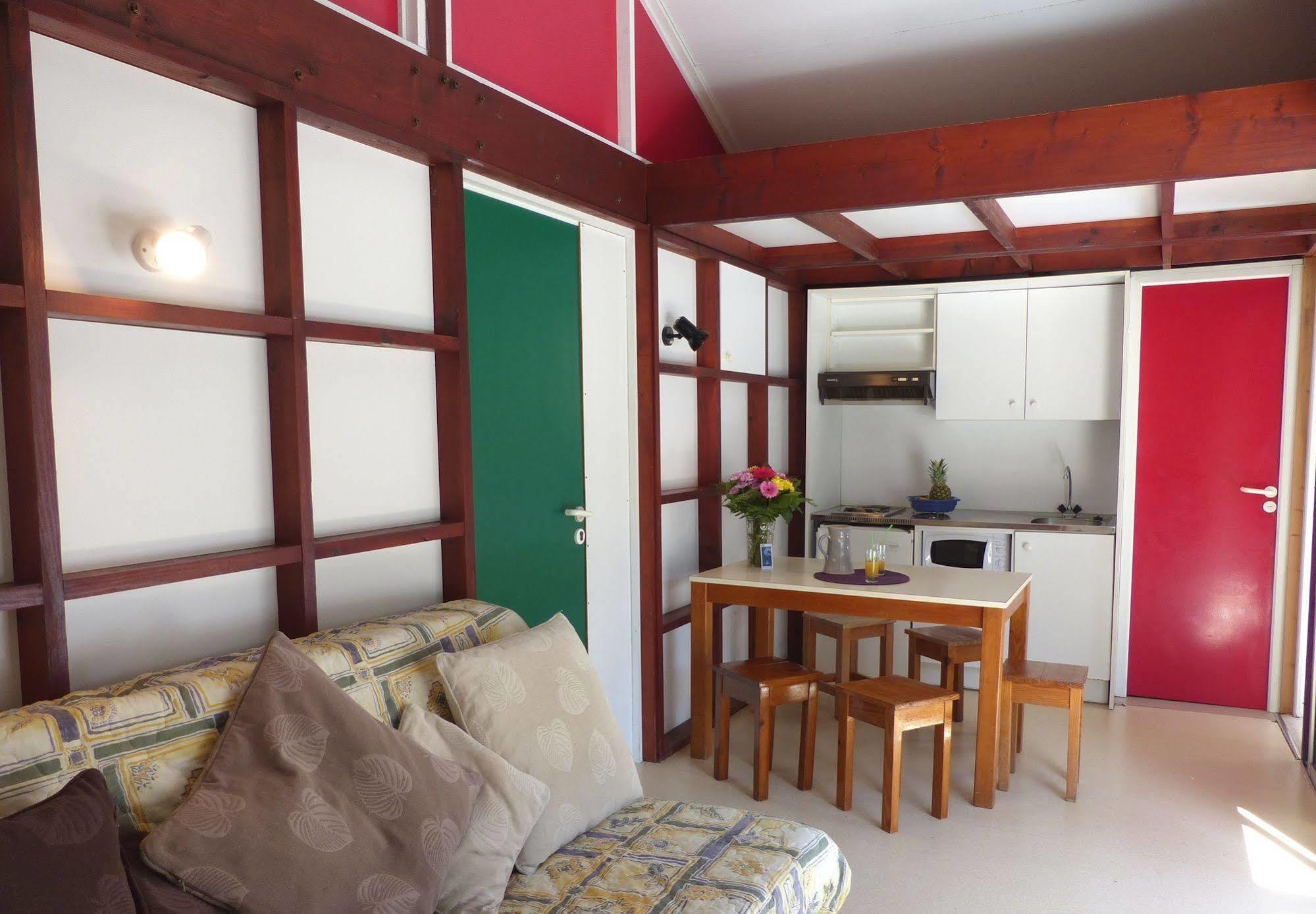 Vtf Les Oyats Sylvadoures Hotel Maubuisson Ngoại thất bức ảnh